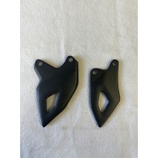 Carbonvani Carbon Fiber OE Heel Guards (Pair) for Ducati Panigale V4 (2025+) Carbonvani Carbon Fiber OE Heel Guards (Pair) for Ducati Panigale V4 (2025+)